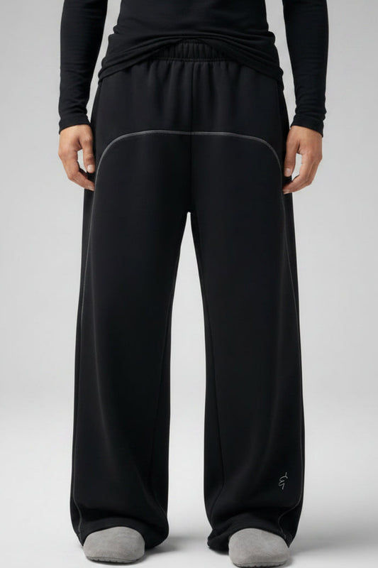 Fleece Sweatpants With Contrast Stitching by Lilliroa, image 1