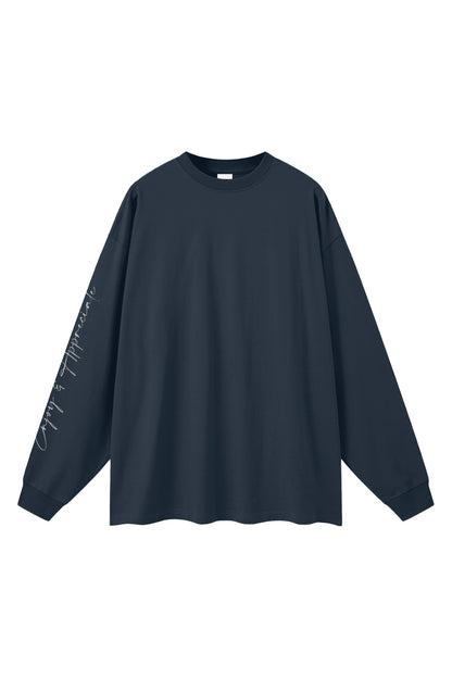 Overdimensjonert langermet unisex T-skjorte